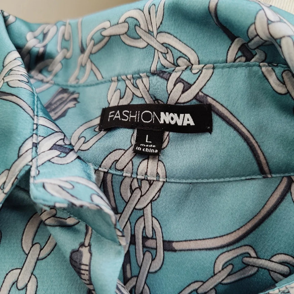 °Fashion Nova Blouse Light Teal / Size Large - Picture 5 of 5